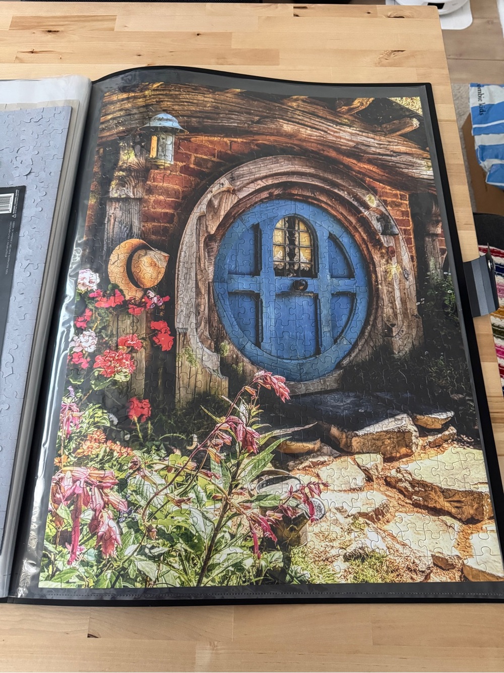 Hobbit Door Puzzle - Blue Round Door with Floral Garden